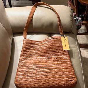 Woven Leather Shoulder Bag - Tan